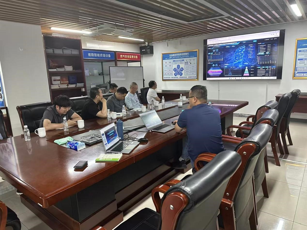 湖北省政法委领导莅临我司考察指导
